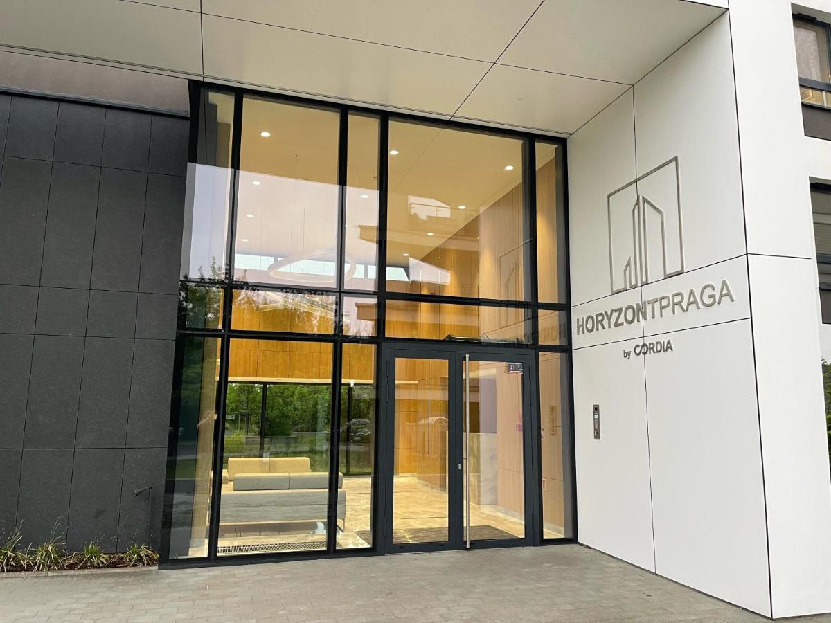 Newport Industrial Apartment Warschau Exterior foto